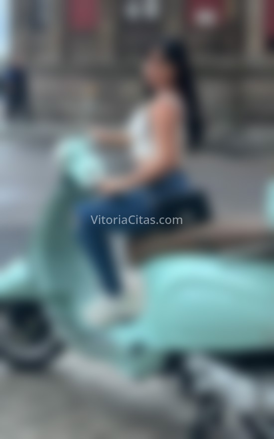 Jimena, joven colombiana. 603350026. Citas en VITORIA, VITORIA. www.vitoriacitas.com.