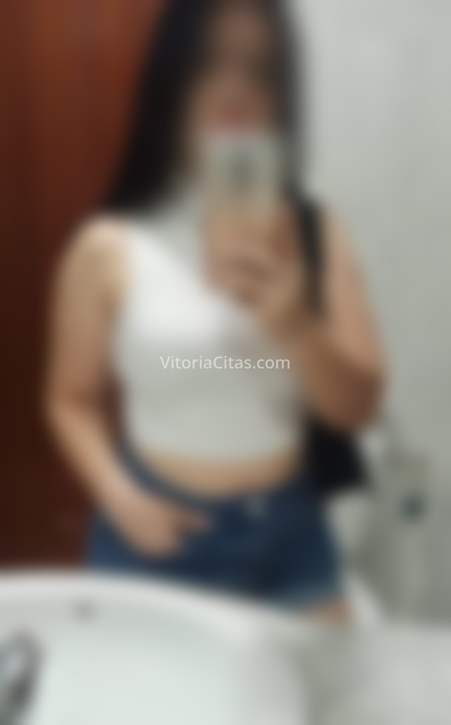 Danna, jovencita con cara de muñeca. 687155050. Citas en VITORIA, VITORIA. www.vitoriacitas.com.