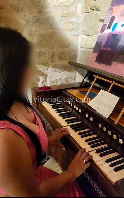 Sandra. 643356151. Citas en VITORIA, VITORIA. www.vitoriacitas.com.