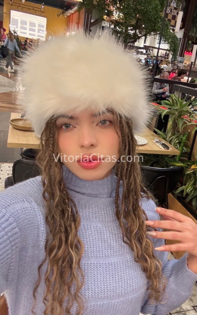 Ari, trans latina. 613608369. Citas en VITORIA, VITORIA. www.vitoriacitas.com.