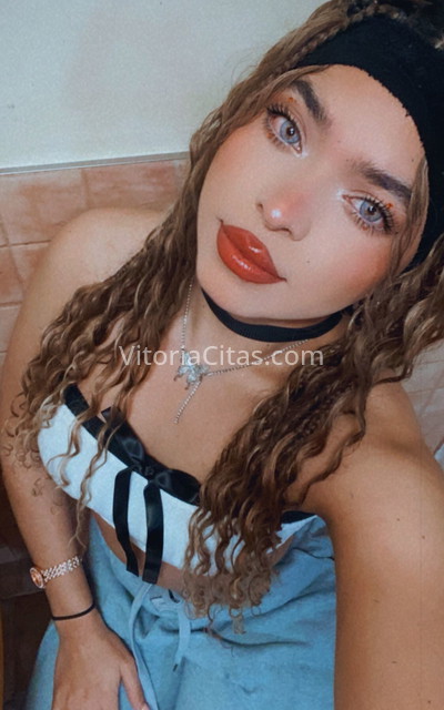 Ari, trans latina. 613608369. Citas en VITORIA, VITORIA. www.vitoriacitas.com.