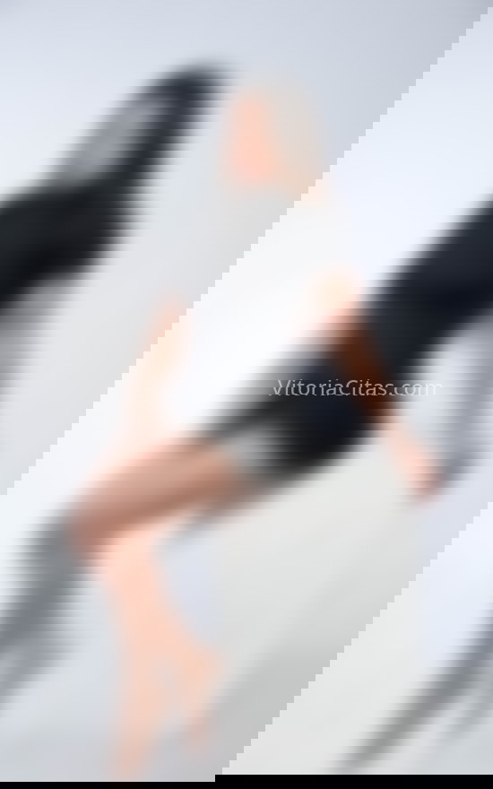 Cristina, jovencita muy exótica. 631241620. Citas en VITORIA, VITORIA. www.vitoriacitas.com.