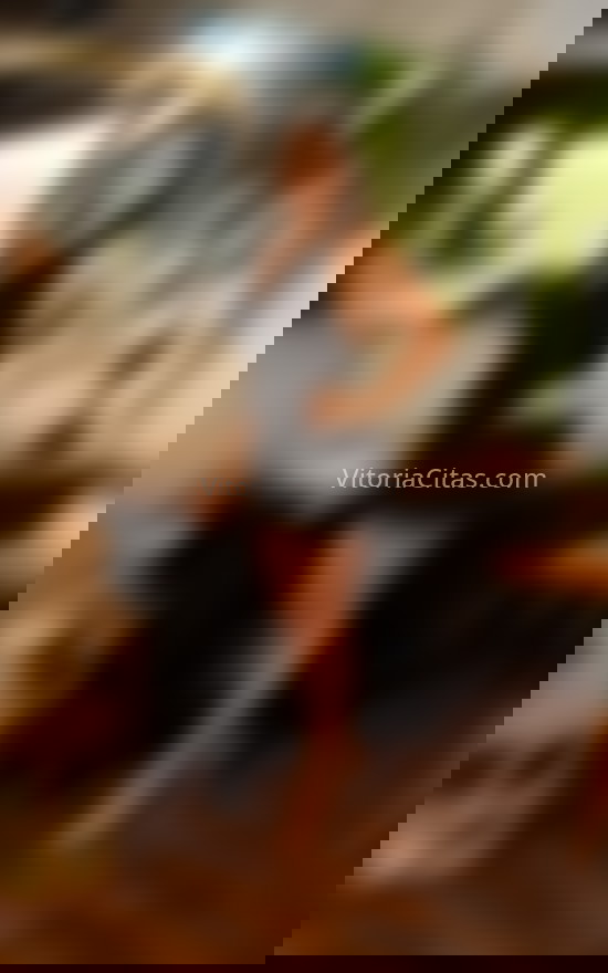 Cristina, jovencita muy exótica. 631241620. Citas en VITORIA, VITORIA. www.vitoriacitas.com.