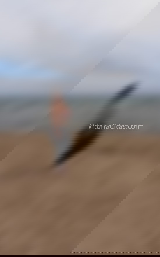Estefanía, joven latina. 614265368. Citas en VITORIA, VITORIA. www.vitoriacitas.com.