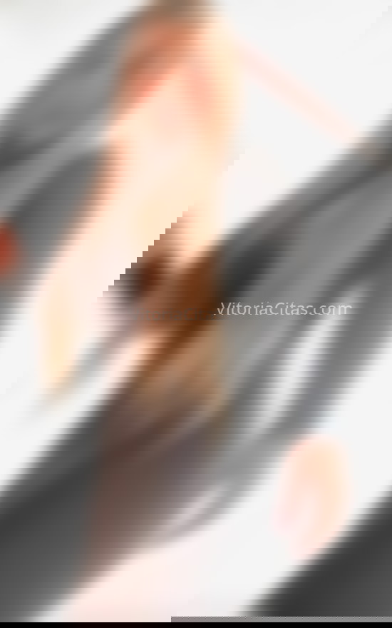 Estefanía, joven latina. 614265368. Citas en VITORIA, VITORIA. www.vitoriacitas.com.