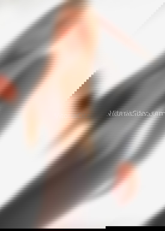 Estefanía, joven latina. 614265368. Citas en VITORIA, VITORIA. www.vitoriacitas.com.