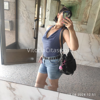 Aida, chica muy cercana. 665562910. Citas en VITORIA, VITORIA. www.vitoriacitas.com.