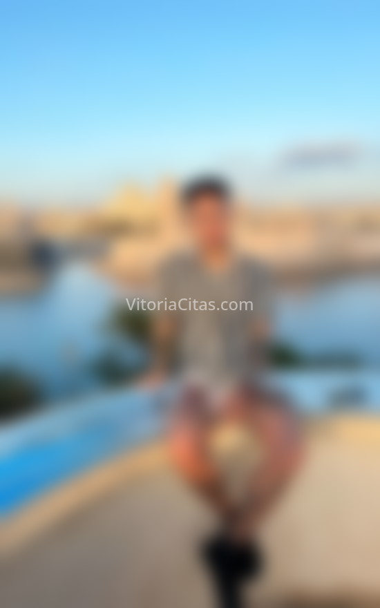 Alejandro, español muy atento. 634400019. Citas en VITORIA, VITORIA. www.vitoriacitas.com.