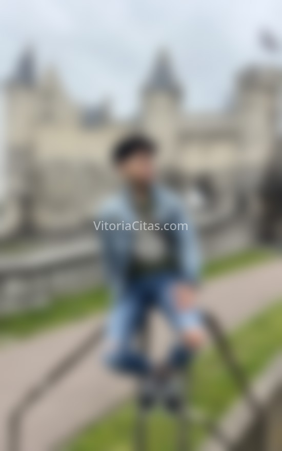 Alejandro, español muy atento. 634400019. Citas en VITORIA, VITORIA. www.vitoriacitas.com.