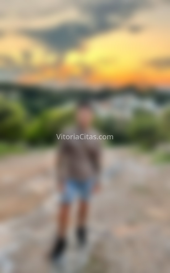Alejandro, español muy atento. 634400019. Citas en VITORIA, VITORIA. www.vitoriacitas.com.