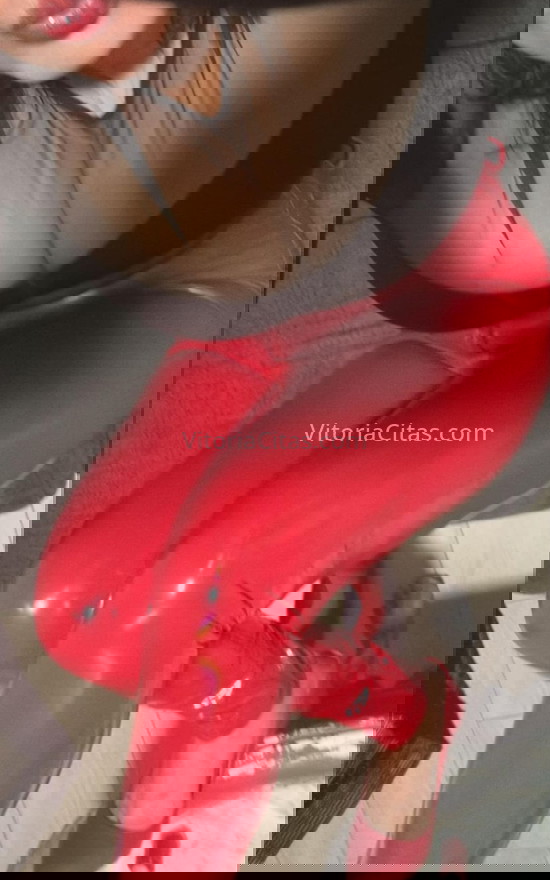 Luna. 699997745. Citas en VITORIA, VITORIA. www.vitoriacitas.com.