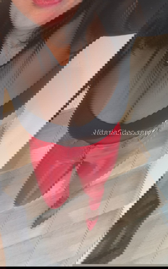 Luna. 699997745. Citas en VITORIA, VITORIA. www.vitoriacitas.com.