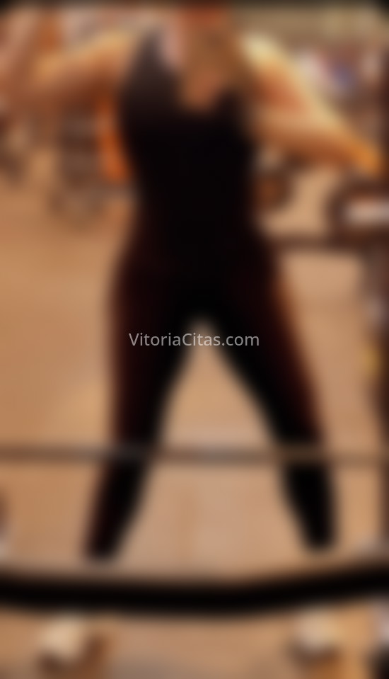 Natalia, andaluza. 695012310. Citas en VITORIA, VITORIA. www.vitoriacitas.com.
