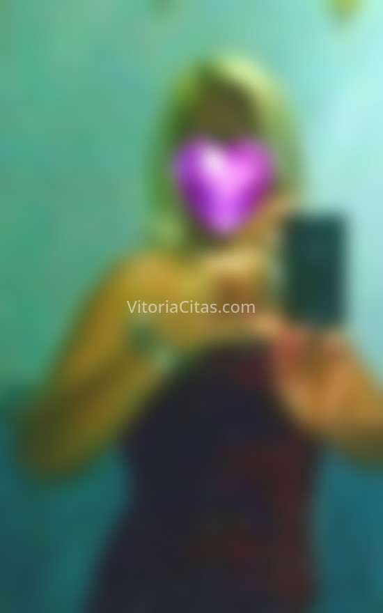 La india, mujer colombiana. 614217082. Citas en VITORIA, VITORIA. www.vitoriacitas.com.