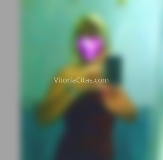La india, mujer colombiana. 614217082. Citas en VITORIA, VITORIA. www.vitoriacitas.com.