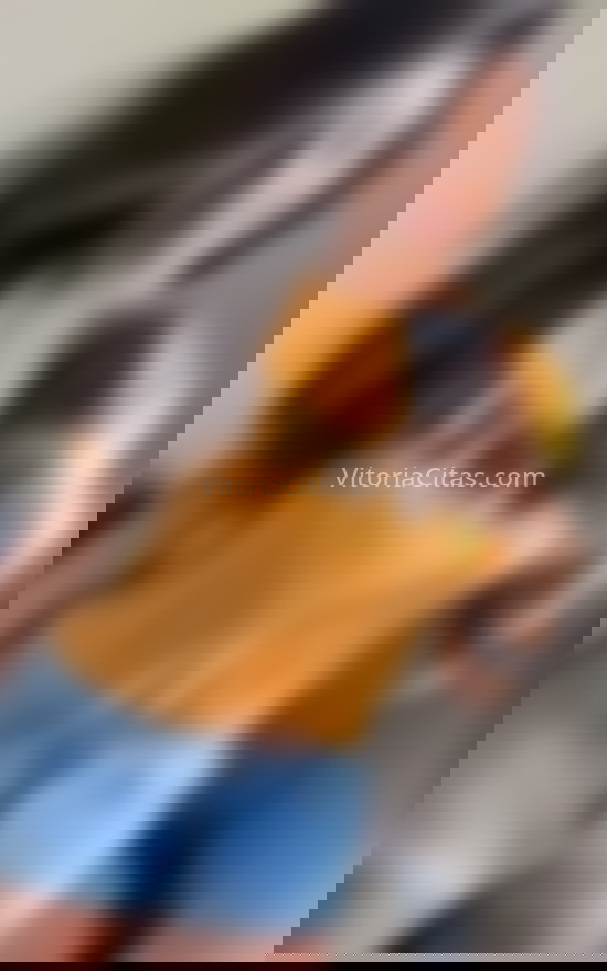 Anne, femenina y delicada . 664381965. Citas en VITORIA, VITORIA. www.vitoriacitas.com.