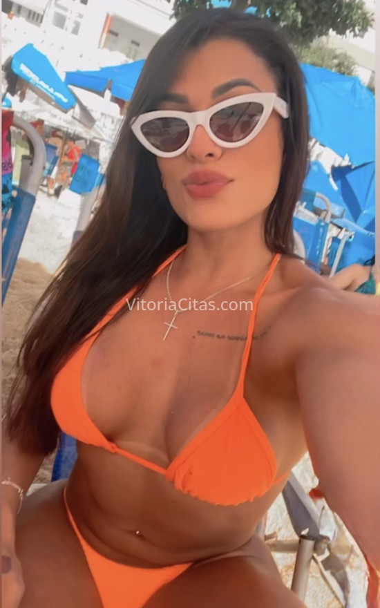 Anne, femenina y delicada . 664381965. Citas en VITORIA, VITORIA. www.vitoriacitas.com.