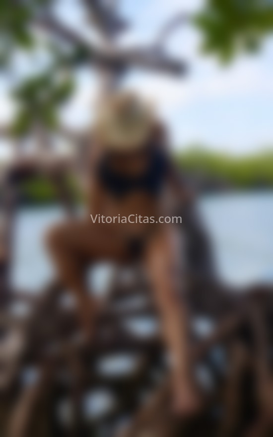 Sasha. 613208146. Citas en VITORIA, VITORIA. www.vitoriacitas.com.