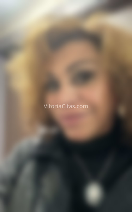Sharon Oliveira, trans brasileña. 655625860. Citas en VITORIA, VITORIA. www.vitoriacitas.com.