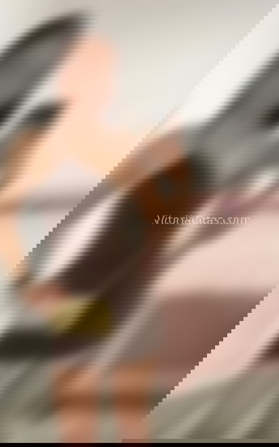Clara, delgadita. 611249698. Citas en VITORIA, VITORIA. www.vitoriacitas.com.