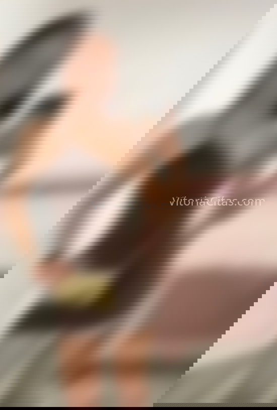 Clara, delgadita. 611249698. Citas en VITORIA, VITORIA. www.vitoriacitas.com.