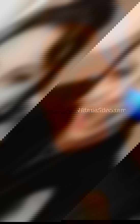 Ámbar, argentina. 656318206. Citas en VITORIA, VITORIA. www.vitoriacitas.com.
