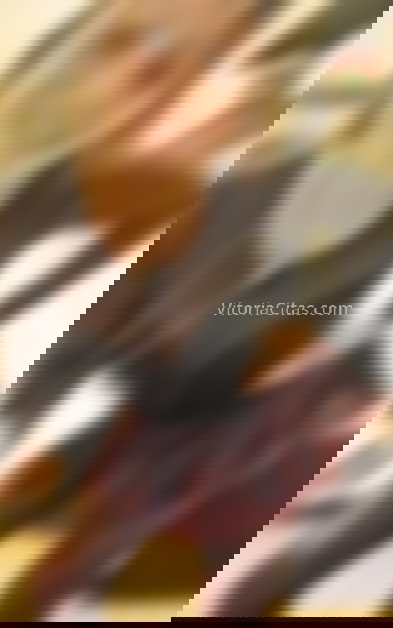 Ámbar, argentina. 656318206. Citas en VITORIA, VITORIA. www.vitoriacitas.com.