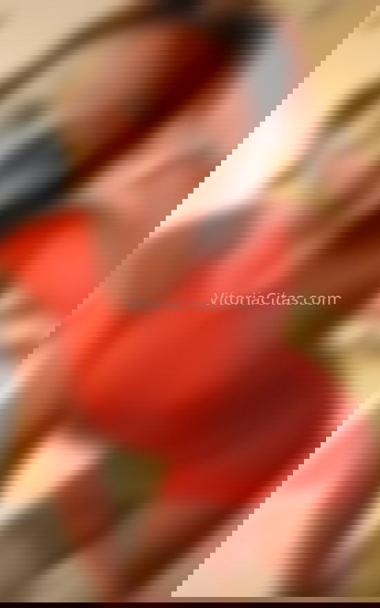 Ámbar, argentina. 656318206. Citas en VITORIA, VITORIA. www.vitoriacitas.com.