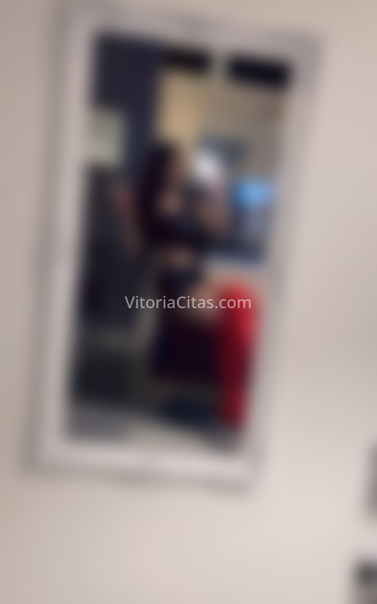 Kelly, travesti jovencita . 631728279. Citas en VITORIA, VITORIA. www.vitoriacitas.com.