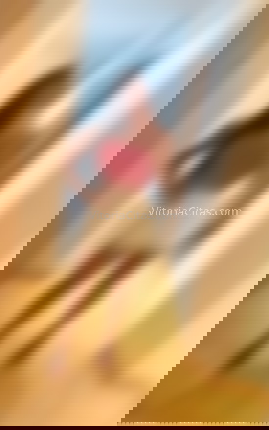 Daniela, elegante y delicada. 624168634. Citas en VITORIA, VITORIA. www.vitoriacitas.com.