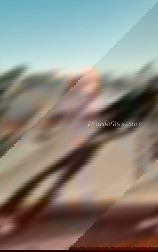 Enid, joven encantadora. 683357144. Citas en VITORIA, VITORIA. www.vitoriacitas.com.