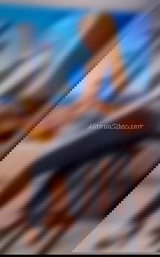 Natalia, colombiana muy simpática. 687275518. Citas en VITORIA, VITORIA. www.vitoriacitas.com.