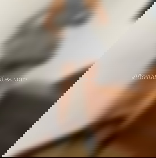 Alejandra, latina guapísima. 695485989. Citas en VITORIA, VITORIA. www.vitoriacitas.com.