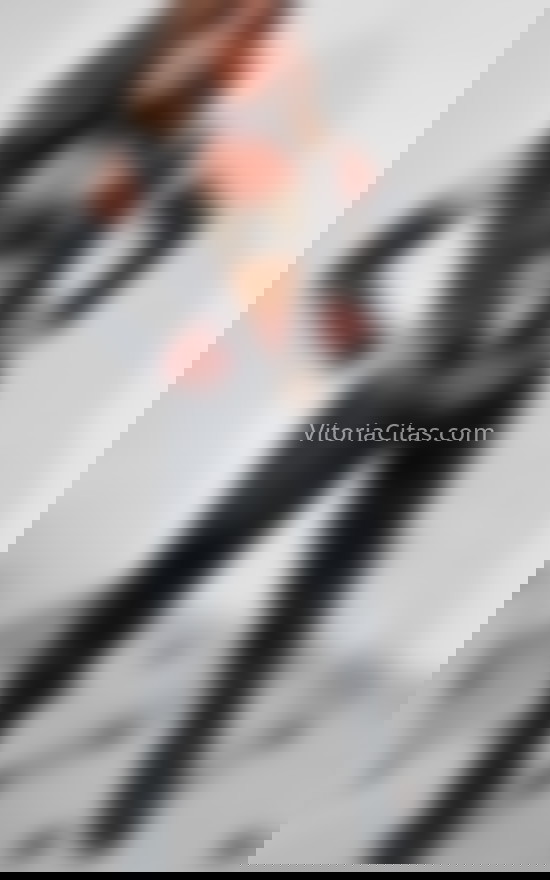 Alana Ribeiro, trans brasileña divertida. 666146277. Citas en VITORIA, VITORIA. www.vitoriacitas.com.