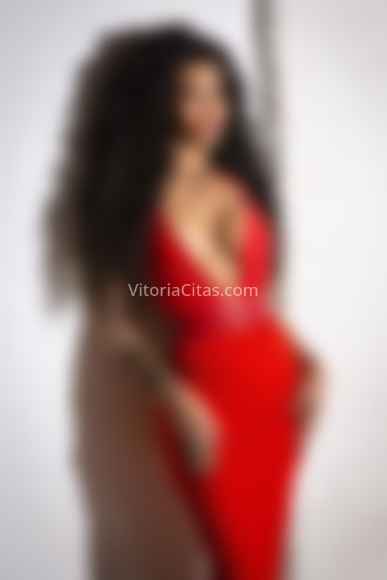 Maina, brasileña. 654438626. Citas en VITORIA, VITORIA. www.vitoriacitas.com.
