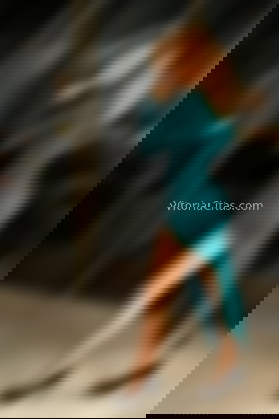 Lorena, mujer brasileña cercana. 645919727. Citas en VITORIA, VITORIA. www.vitoriacitas.com.