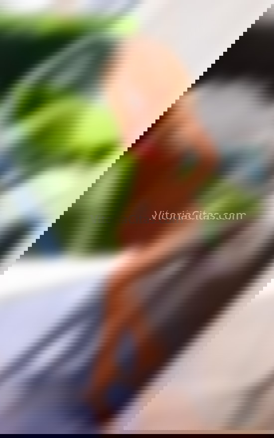 Lorena, mujer brasileña cercana. 645919727. Citas en VITORIA, VITORIA. www.vitoriacitas.com.
