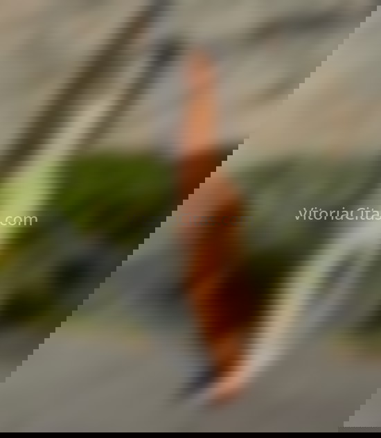 Dulce, joven colombiana. 642706624. Citas en VITORIA, VITORIA. www.vitoriacitas.com.