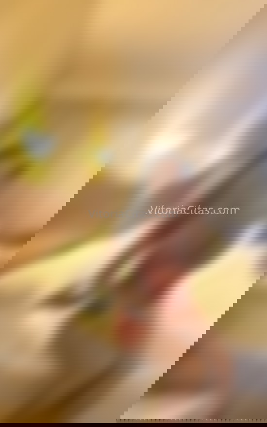Sofia, latina 20 años, primera vez. 642021180. Citas en VITORIA, VITORIA. www.vitoriacitas.com.