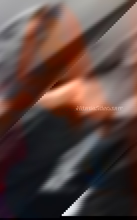 Anahí, trans morena colombiana. 677176478. Citas en VITORIA, VITORIA. www.vitoriacitas.com.