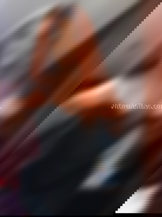 Anahí, trans morena colombiana. 677176478. Citas en VITORIA, VITORIA. www.vitoriacitas.com.