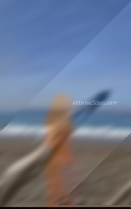 Ana, jovencita latina coqueta. 611385780. Citas en VITORIA, VITORIA. www.vitoriacitas.com.