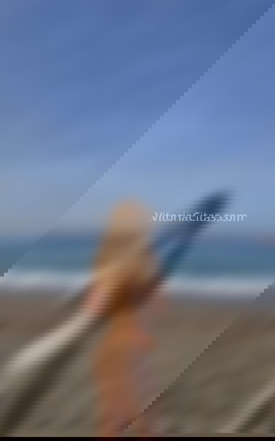 Ana, jovencita latina coqueta. 611385780. Citas en VITORIA, VITORIA. www.vitoriacitas.com.