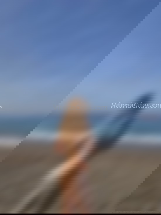 Ana, jovencita latina coqueta. 611385780. Citas en VITORIA, VITORIA. www.vitoriacitas.com.