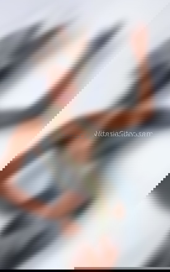 Isabella de Oliveira. 603195641. Citas en VITORIA, VITORIA. www.vitoriacitas.com.