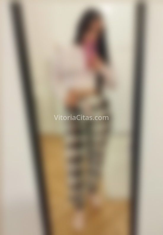 Milu, primera vez aqui. 643145774. Citas en VITORIA, VITORIA. www.vitoriacitas.com.