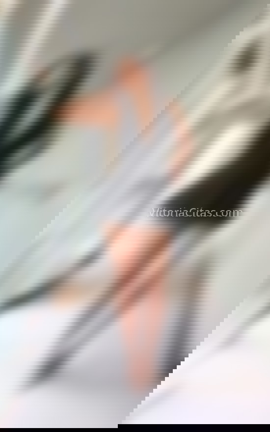 Abril Gonza. 663647856. Citas en VITORIA, VITORIA. www.vitoriacitas.com.