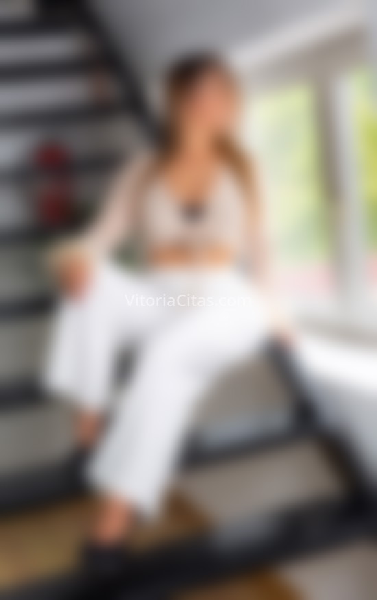Carol, encantadora latina . 637509222. Citas en VITORIA, VITORIA. www.vitoriacitas.com.