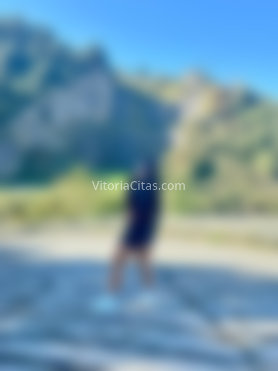 Camila, hermosa estudiante latina. 634067850. Citas en VITORIA, VITORIA. www.vitoriacitas.com.