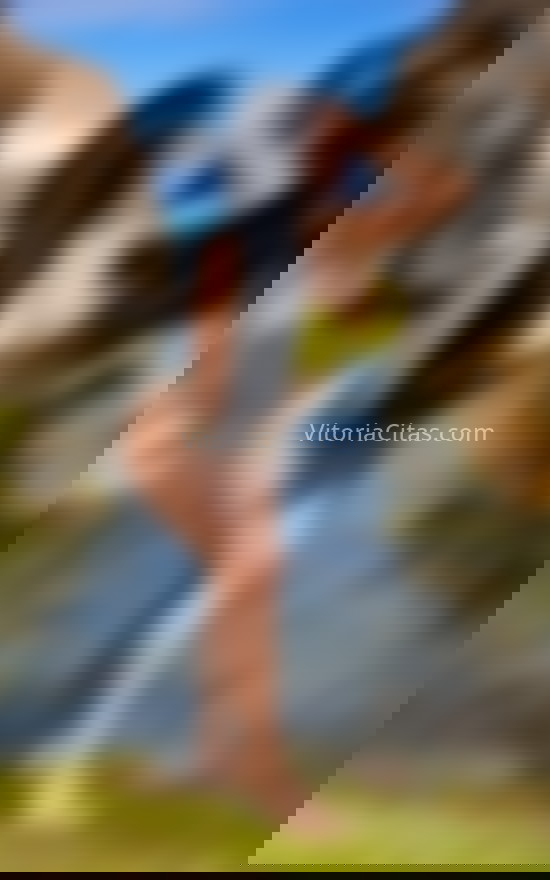 Camila, hermosa estudiante latina. 634067850. Citas en VITORIA, VITORIA. www.vitoriacitas.com.